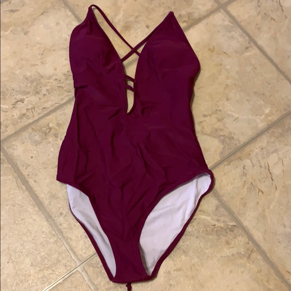 Cupshe women one piece bathing suit